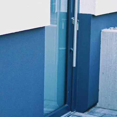 Tulip Apartment With Your Private Entrance Baunatal Exterior photo